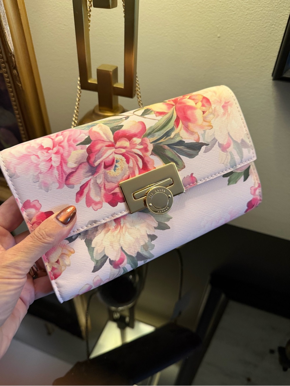 Ted Baker Pink Floral Chain Crossbody Bag with Gold Hardware - Picture 2 of 15